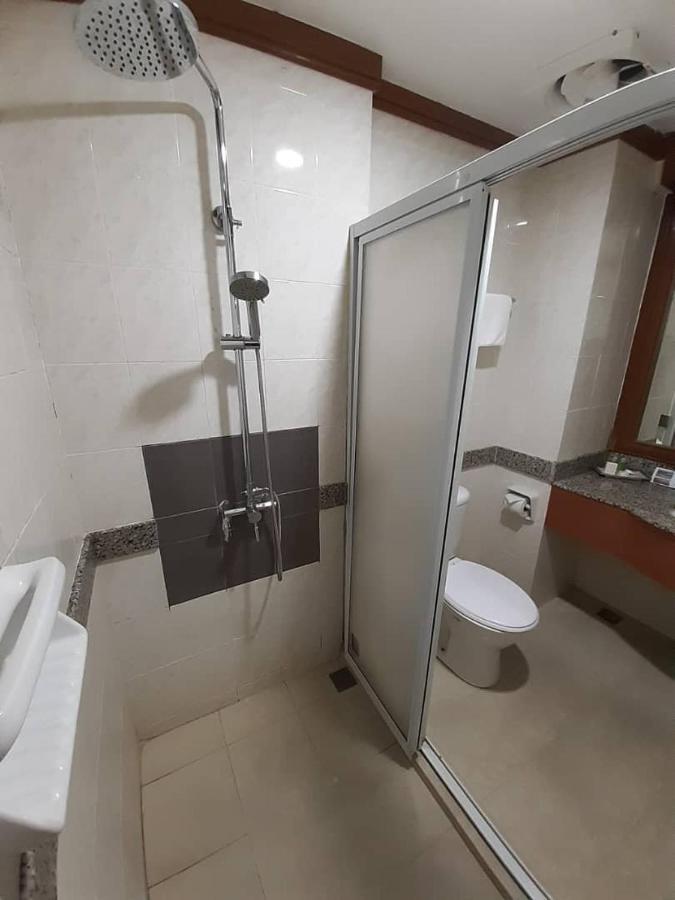 Sara Hotel Labuan Dış mekan fotoğraf