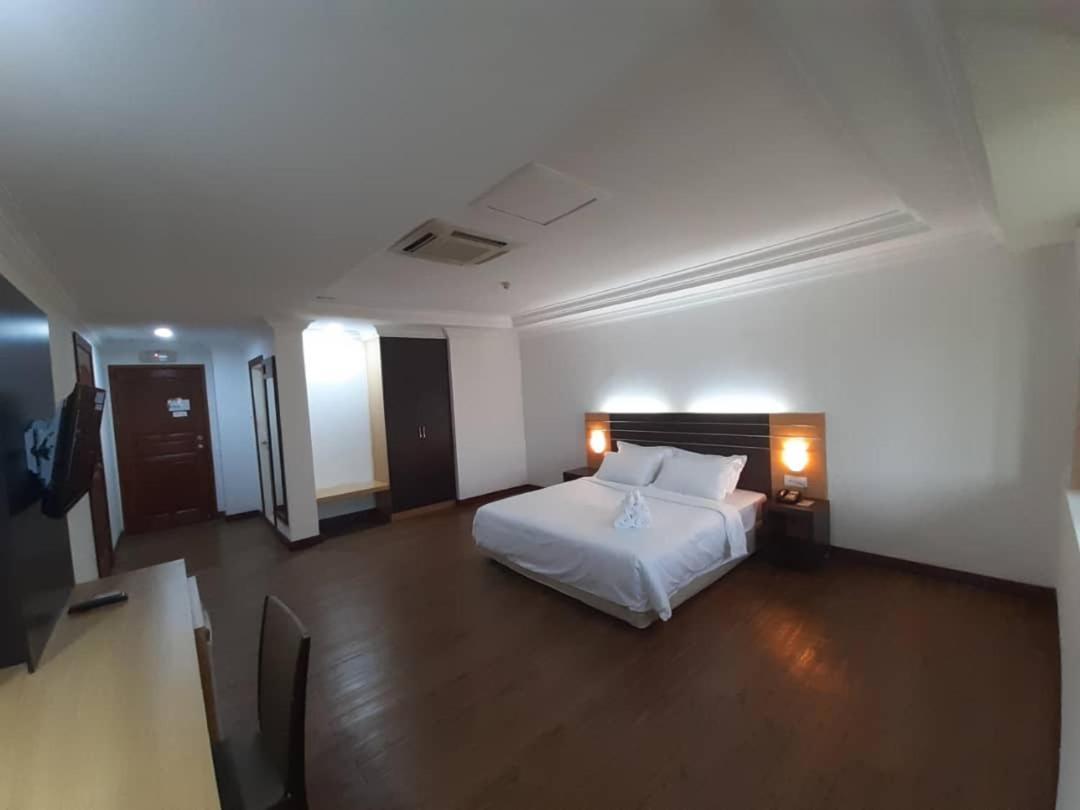 Sara Hotel Labuan Dış mekan fotoğraf